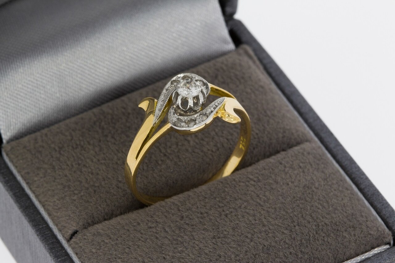 18 karaat gouden diamantring - 17,9 mm