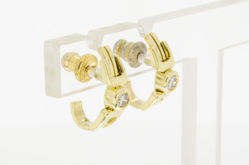 14 karaat gouden oorstekers met diamant 0,22 crt