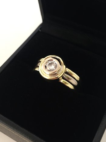 14 Karaat bicolor gouden Solitair ring gezet met Diamant