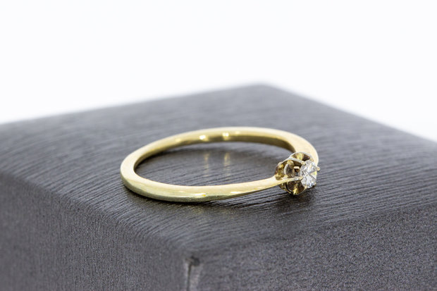 14 Karaat gouden Solitair ring met briljant geslepen Diamant