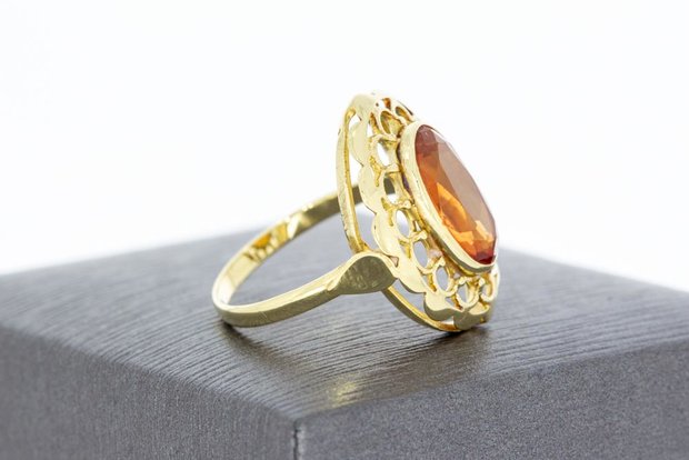 14 Karaat gouden ring gezet met synthetische oranje Spinel