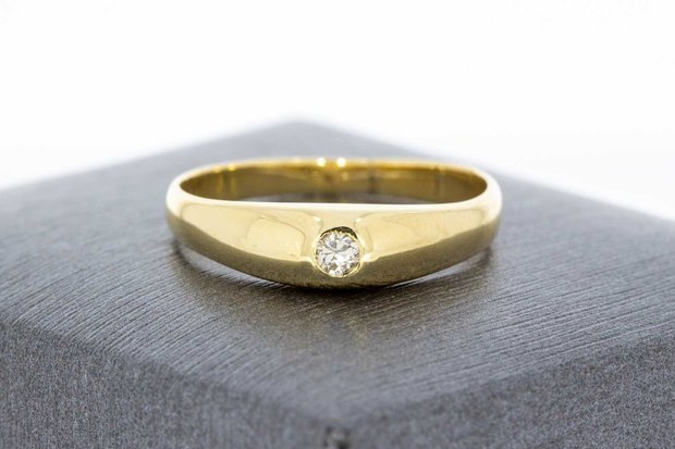 14 Karaat geelgouden Engelse Solitair ring met Diamant