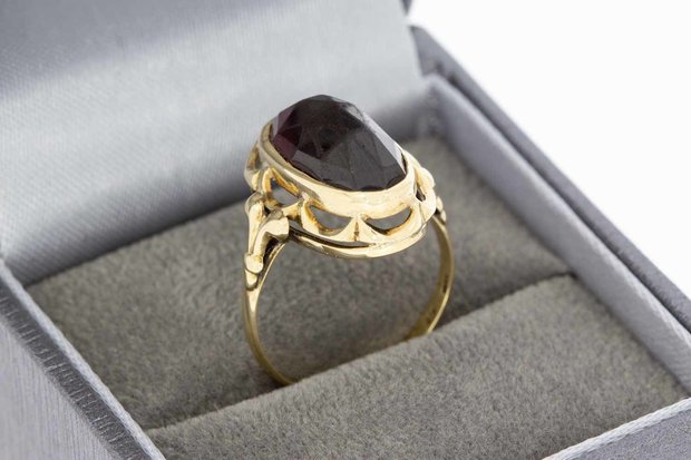 14 Karaat gouden Vintage Markies ring gezet met Granaat