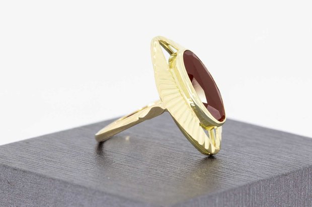 14 Karaat gouden Vintage ring met Granaat - 17,9 mm