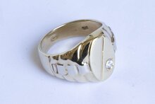 14 Karaat brede geel gouden Statement ring met &quot;ribben&quot;