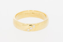 18 Karaat gouden trouwring met  briljant geslepen Diamanten