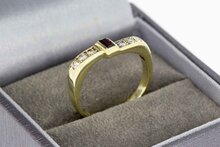 14 karaat gouden Robijn Slagring met Diamant - 17,6 mm