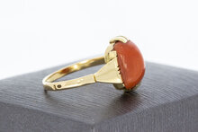 14 Karaat geelgouden ring met Cabochon geslepen Bloedkoraal