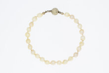 Parel armband met witgouden sluiting