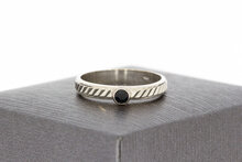 18 karaat witgouden Saffier pinkring - 16,8 mm