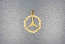 Mercedes hangertje 14 karaat gouden - 3 cm