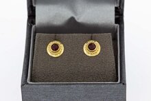Granaat oorknoppen 14 karaat goud - 7,7 mm