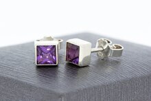 Zilveren oorknopjes met Amethist - 0,6 cm