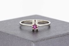 14 Karaat witgouden Robijn ring - 17,2 mm