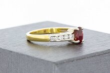 18 Karaat Robijn ring met diamant - 16,8 mm
