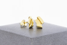 14 karaat gouden fantasie oorstekers  0,9 cm