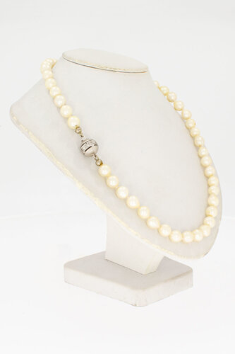 Parel ketting met witgouden sluiting - 73 cm