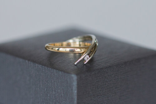 14 Karaat bicolor ring met Diamant - 14,9 mm