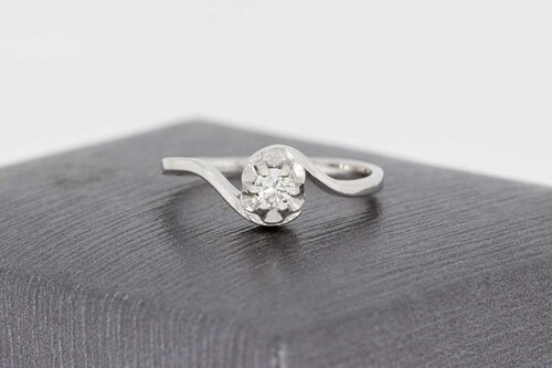 14 karaat witgoud diamantring - 14,2 mm