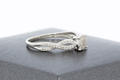 9 karaat dames diamantring - 15,6 mm 9 karaat dames diamantring - 15,6 mm