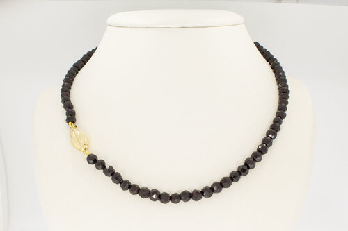 Granaatketting met gouden sluiting - 49 cm