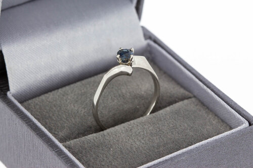Saffier ring 14 karaat witgoud - 16,4 mm
