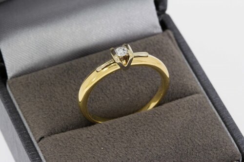 Gouden solitair ring 14 karaat met diamant - 17,9 mm